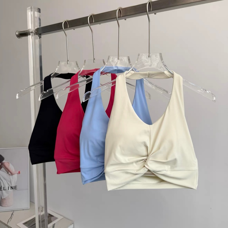 Halter Twist Sports Bra Women  - Pilates Yoga And Gym recension och pris