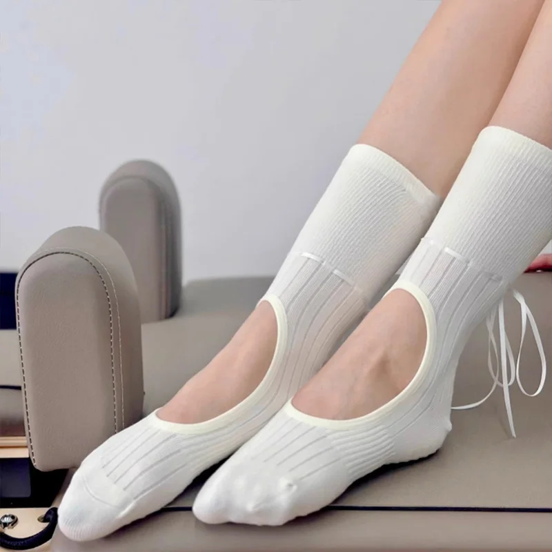 Fashion Women Yoga Socks Ribbo - Youtube Yoga Pilates recension och pris