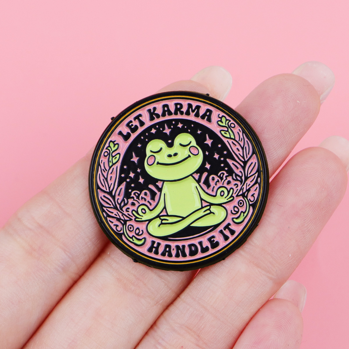Yoga Frog Enamel Pin LET KARMA - Pilates Yoga Bag recension och pris